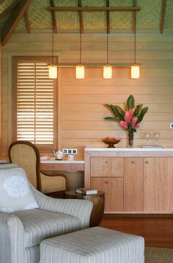 Bungalow-Suite mit 1 Schlafzimmer und Kingsize-Bett sowie erstklassigem Bergblick - über dem Wasser